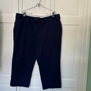 Lands' End 18W Navy Capri Pants